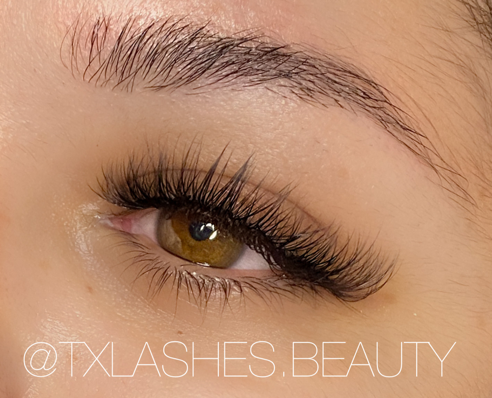 Full Set Hybrid Lashes