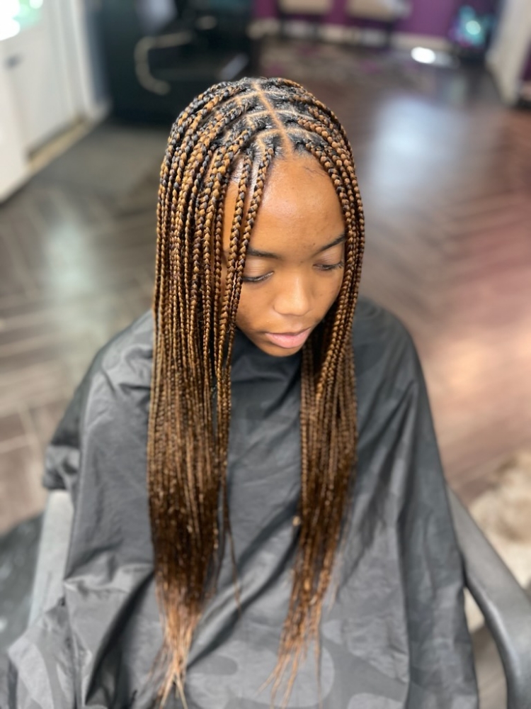 Small Knotless Braids