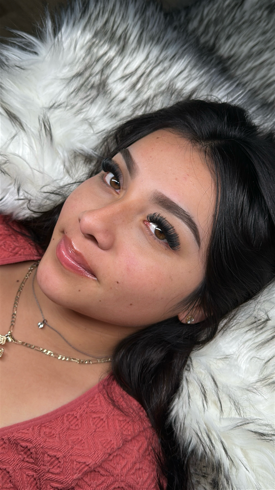 Lash Model Full Set – $100