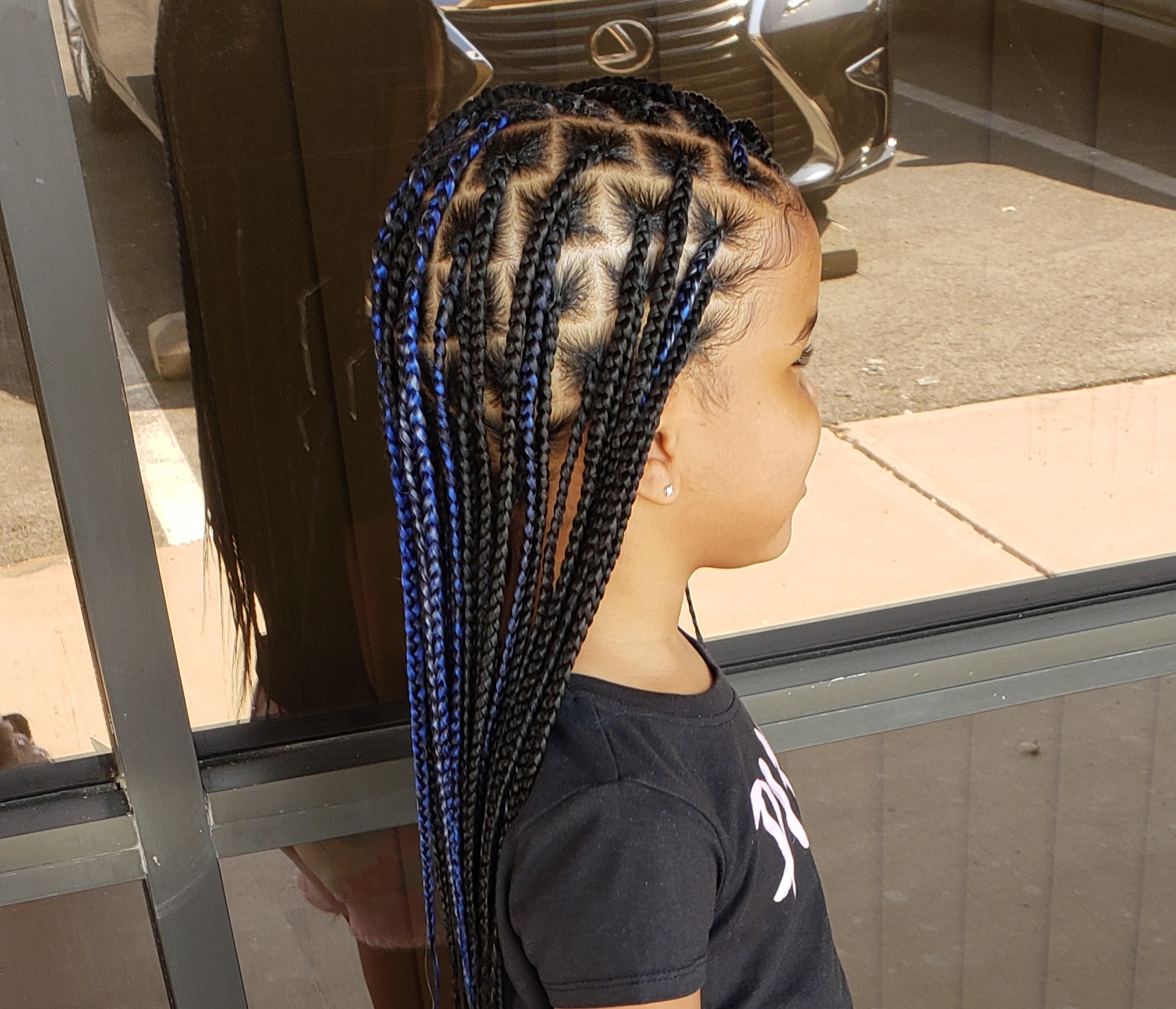 Kid's Knotless Braids (Medium Size)