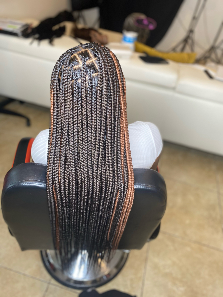 Medium knotless braids waist length