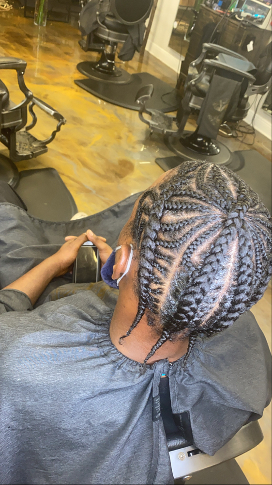 Cutelooks Beauty House TZ, Cornrow lines ; half cornrows half box braids  Light weight and beautiful for all hair types Try them - book us 0752903696  #braidstyles