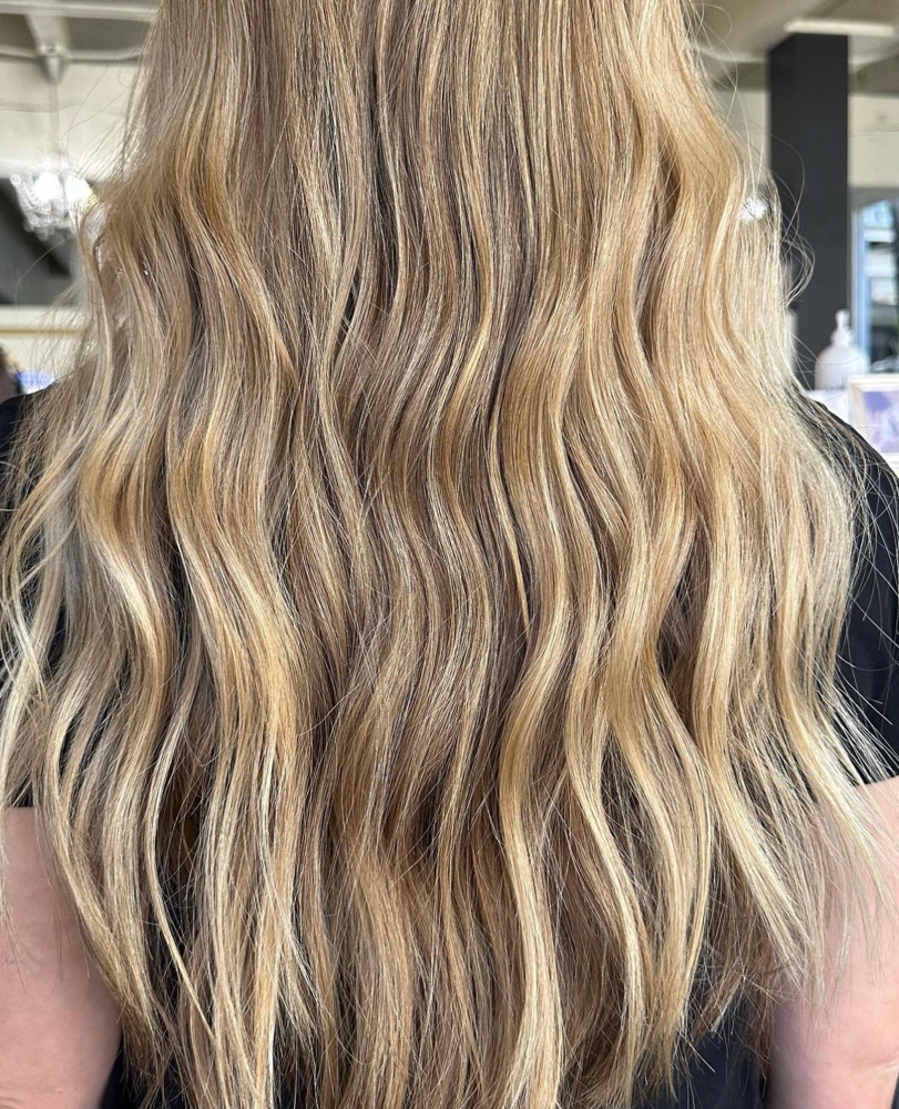 Shampoo Blow Dry