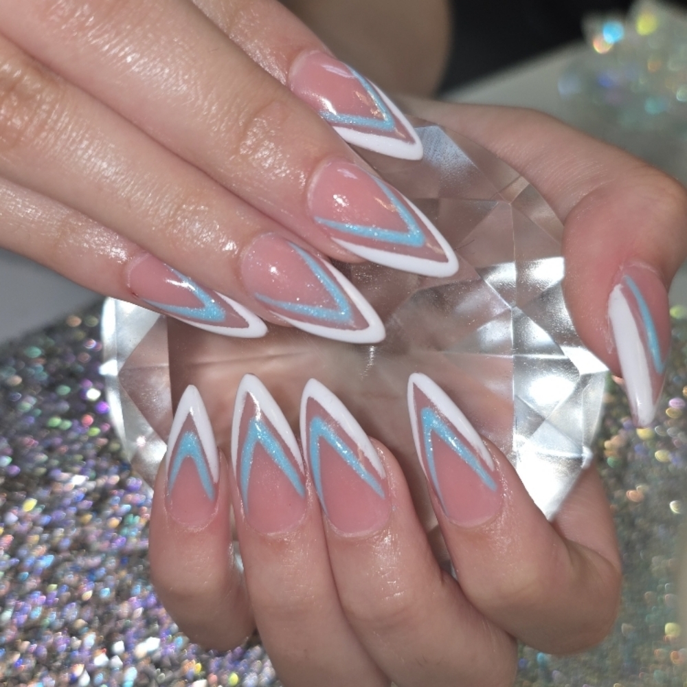 Fullset Medium at King of Tips in Phoenix, AZ