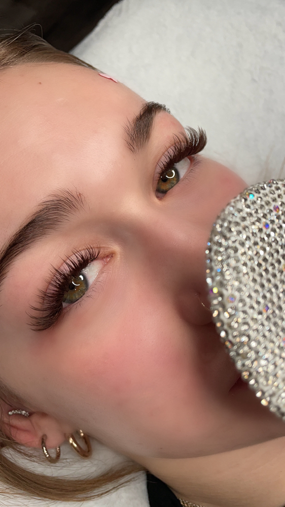 Brown Wispy Lash