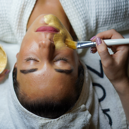 Glow Facial | 60 min
