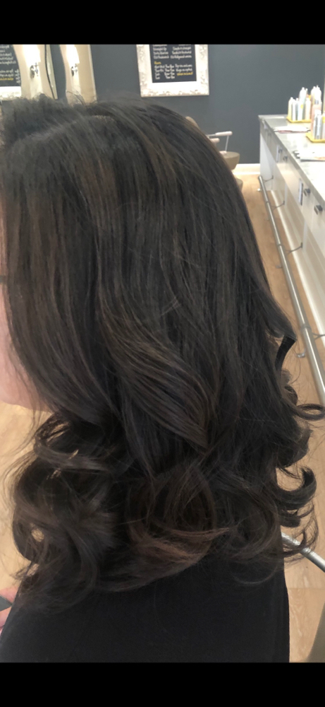Blow Out at J’s Chic Hair in Arlington, TX