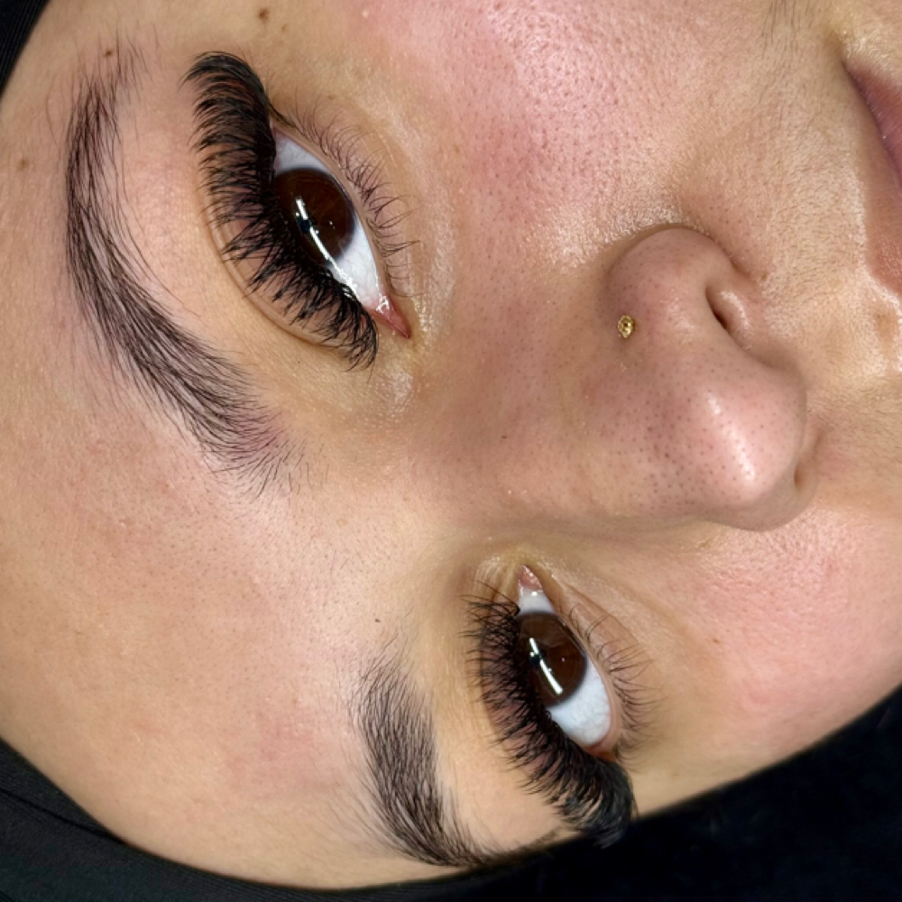 YY Lashes 2 Week Fill