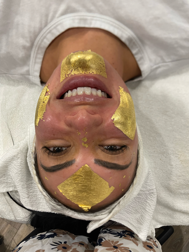 Get Glowing Facial