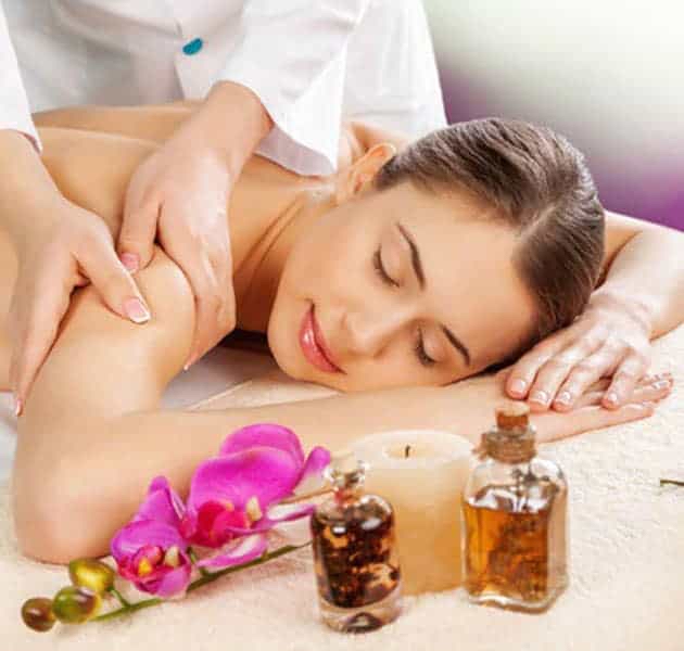 2 Hr. Aroma Oil Massage