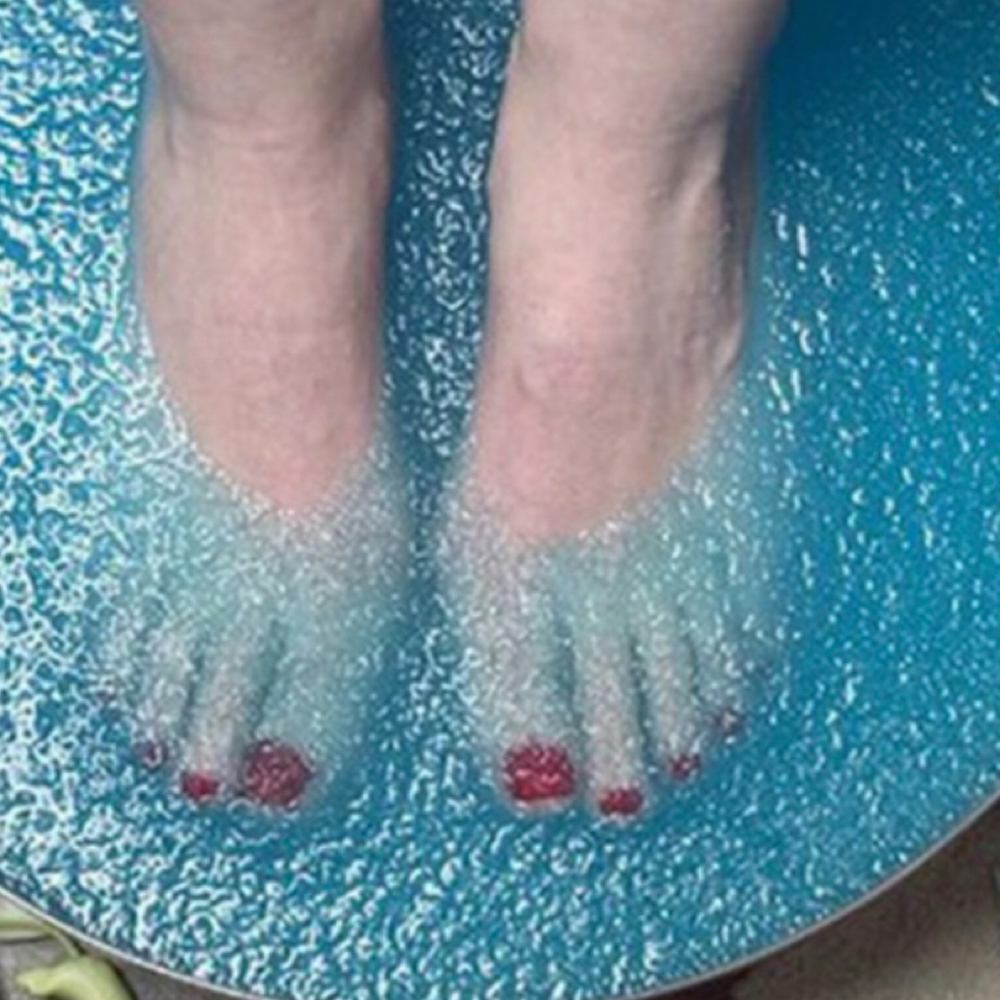 Oh so Jelly pedicure Heat Therapy