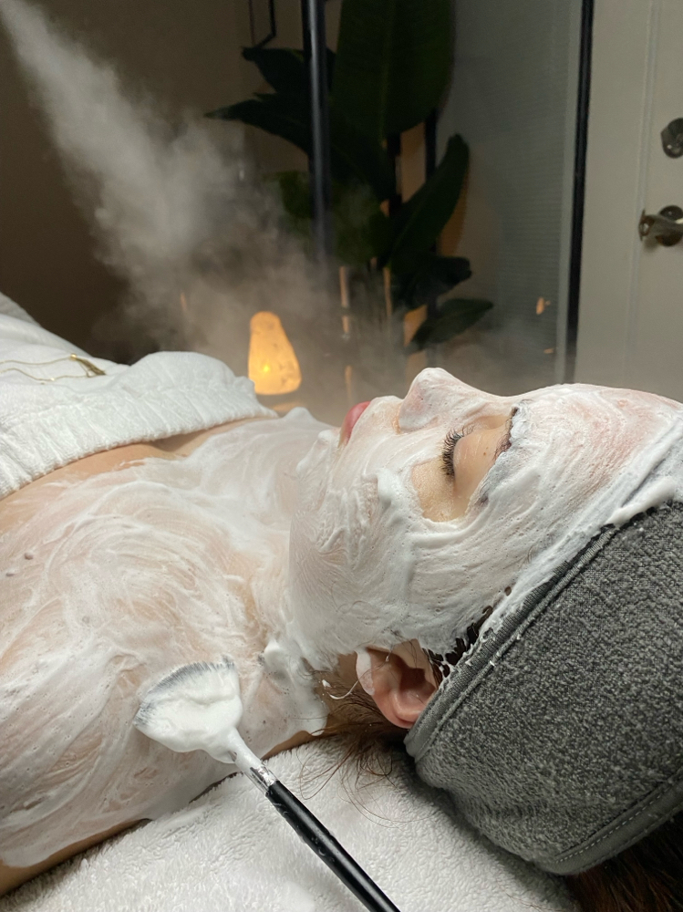 The Face Lift Facial