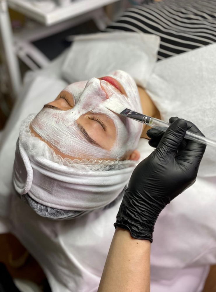 The Tru Signature Facial