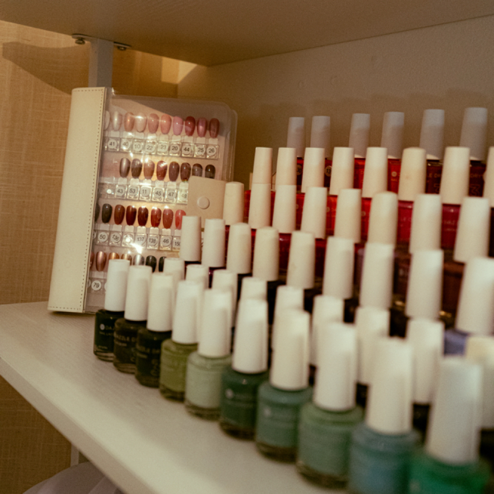 Manicure with Dazzle Dry at Cured by Cassidy in Kennewick, WA