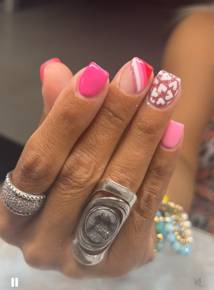 Simple Nail Art (per nail, Hands & at Liquid Glamour in Cranberry Twp, PA