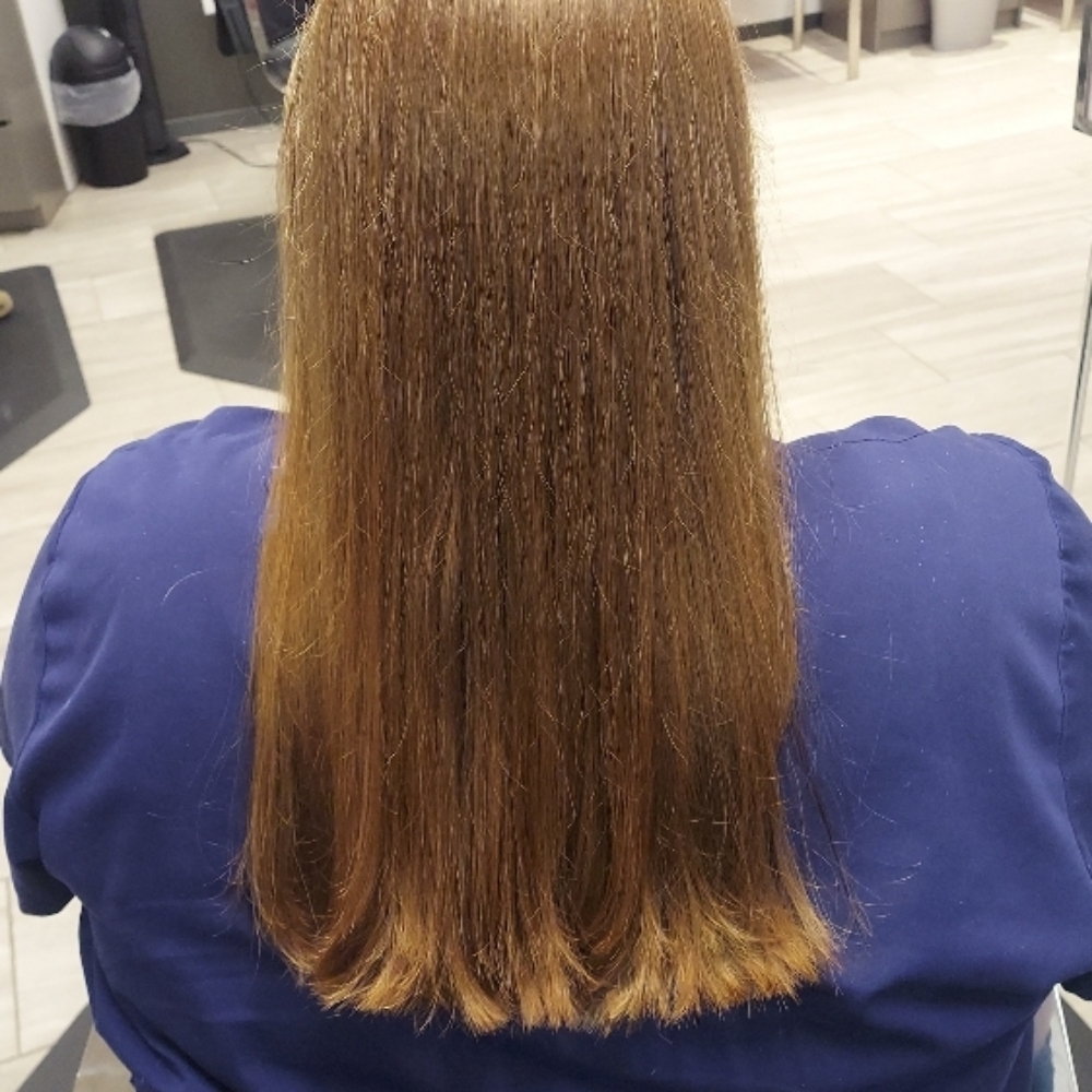 Trim at Avis Douglas in Goose Creek, SC