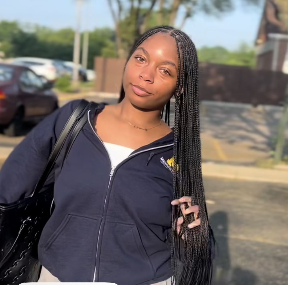 Small Knotless Braids