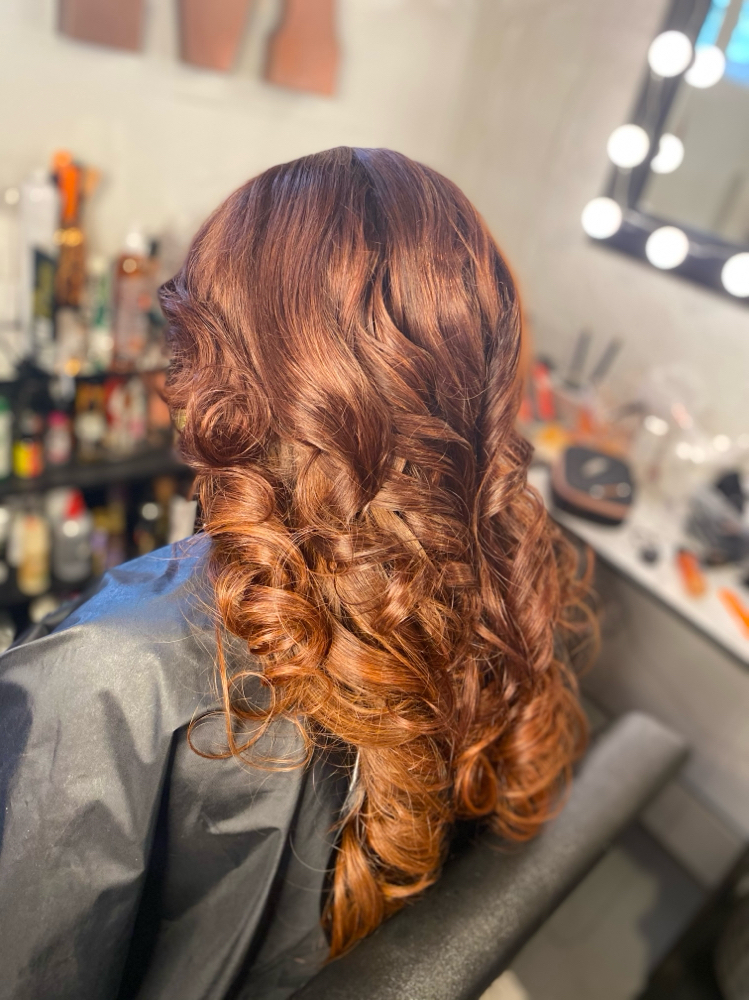 Kustom Kolored Bundles at Malayzian Stylez in Hammond, IN