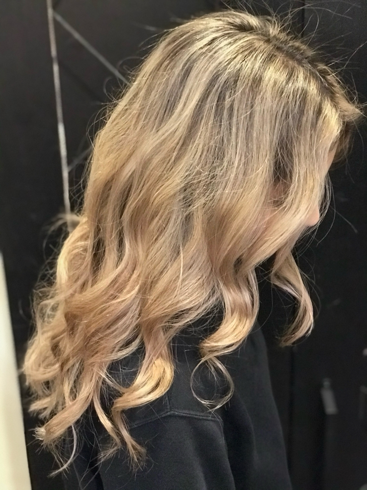 Full Highlight & Toner & Blowdry
