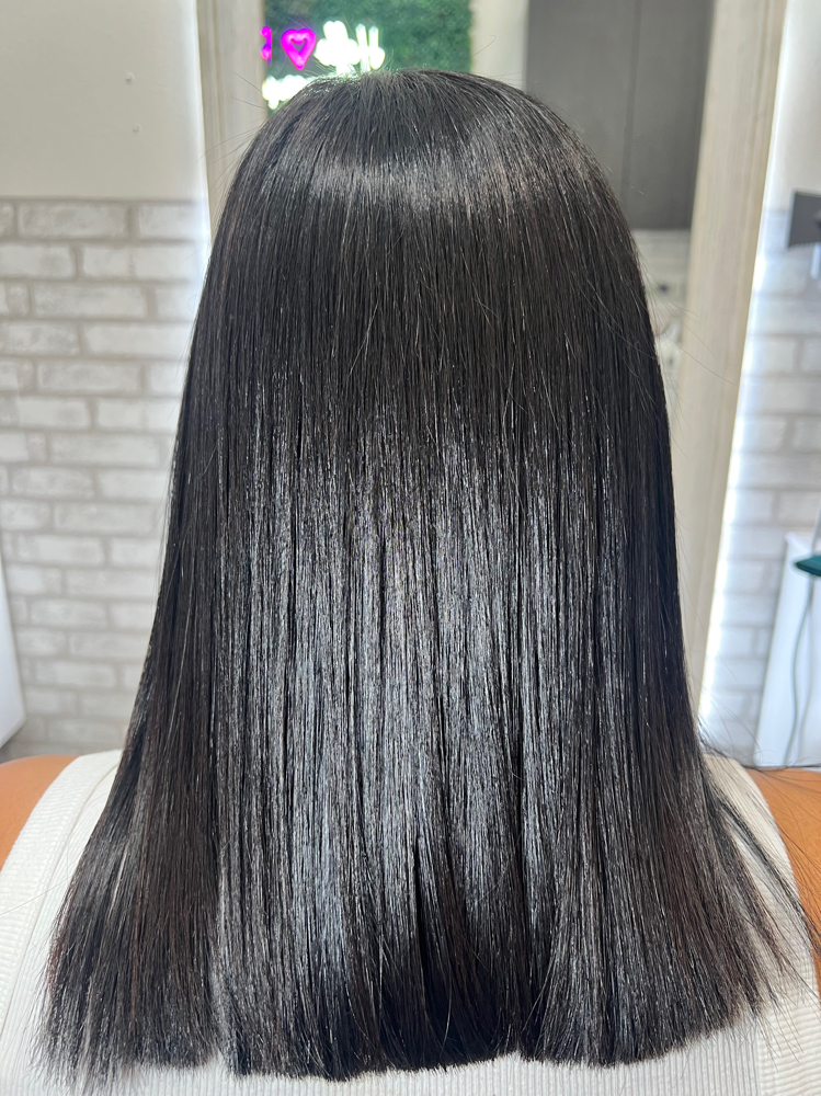 Keratin hair treatment at VOCÊ  BEAUTY  SALON in Northridge, CA