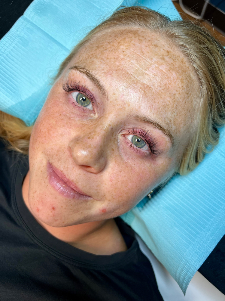 Lash Lift and Tint
