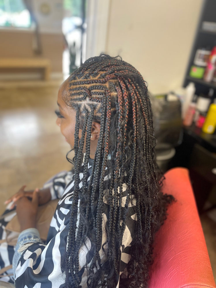 Versatile Tribal W Knotless