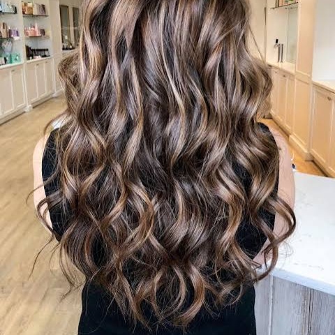 beach waves blowdry at L&G Hair and Nails Salon in Long Beach, NY
