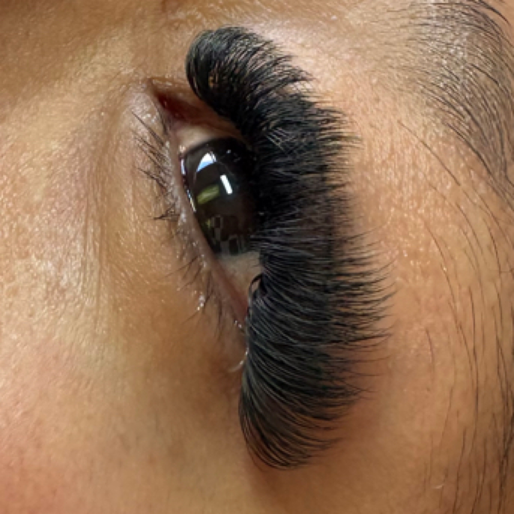 Mega Volume Full Set * A FAVE * at SoFetch Aesthetics in Canoga Park, CA