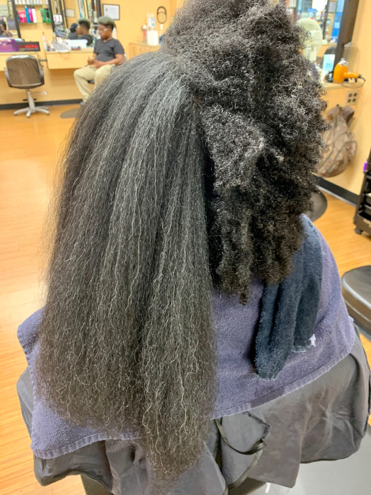Shampoo & Blow Dry