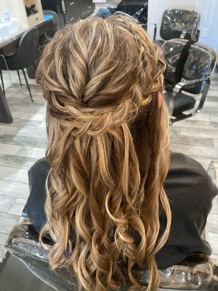 Half Updo