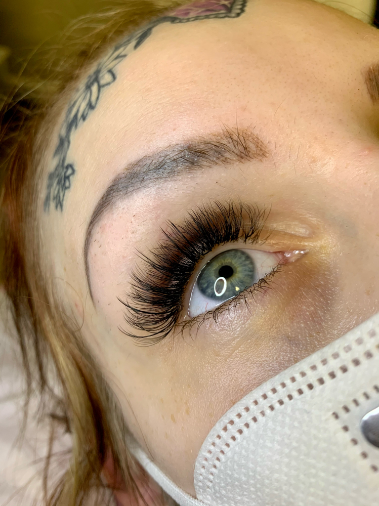 Lash Spikes