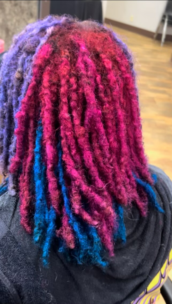 Color at DEE3 STYLEZ in Milwaukee, WI