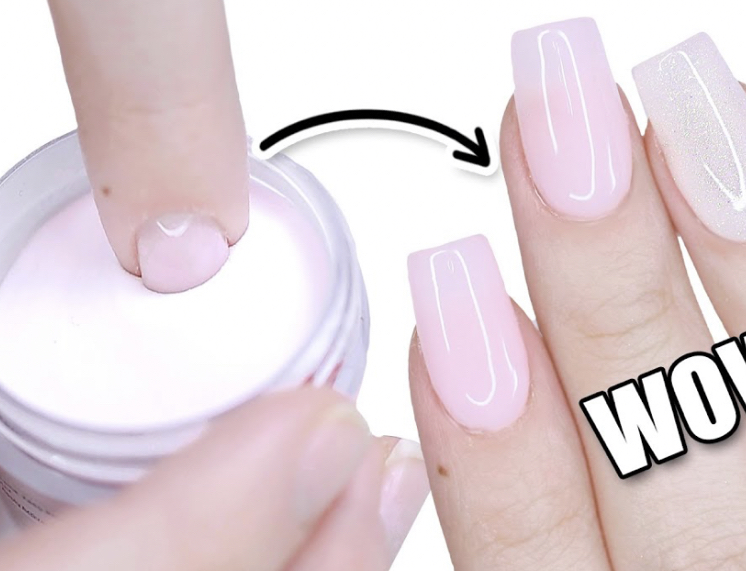 Dipping  Nails