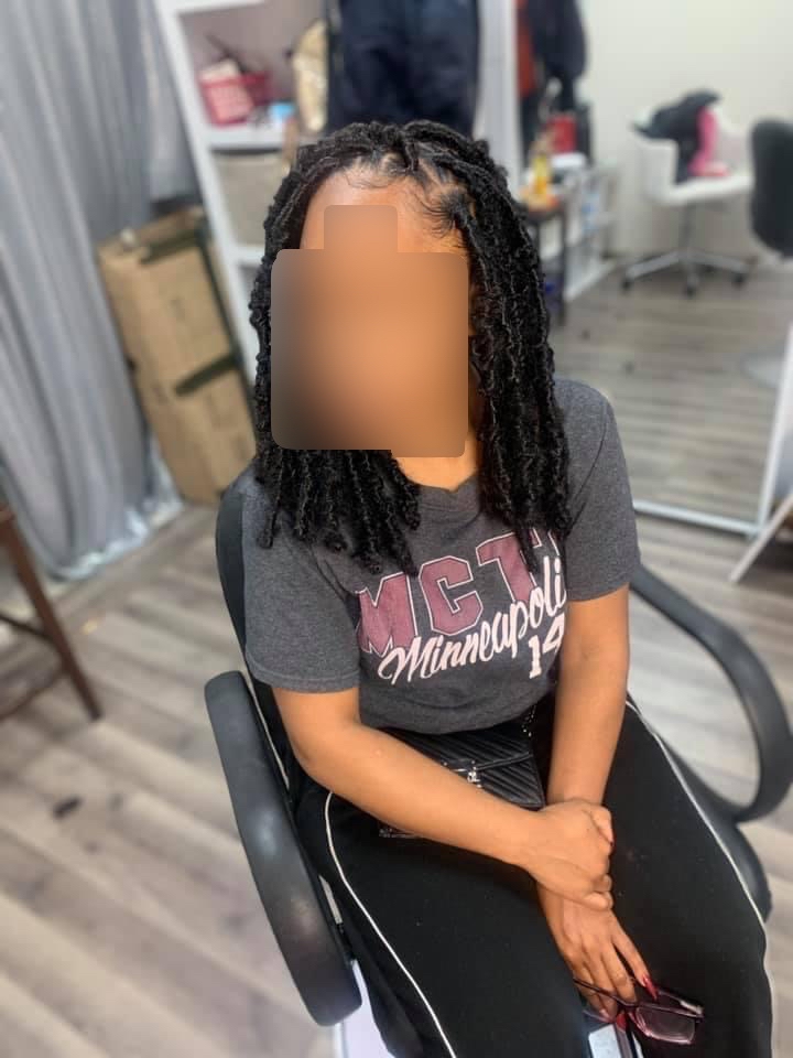 Butterfly Locs ( Shoulder Length )