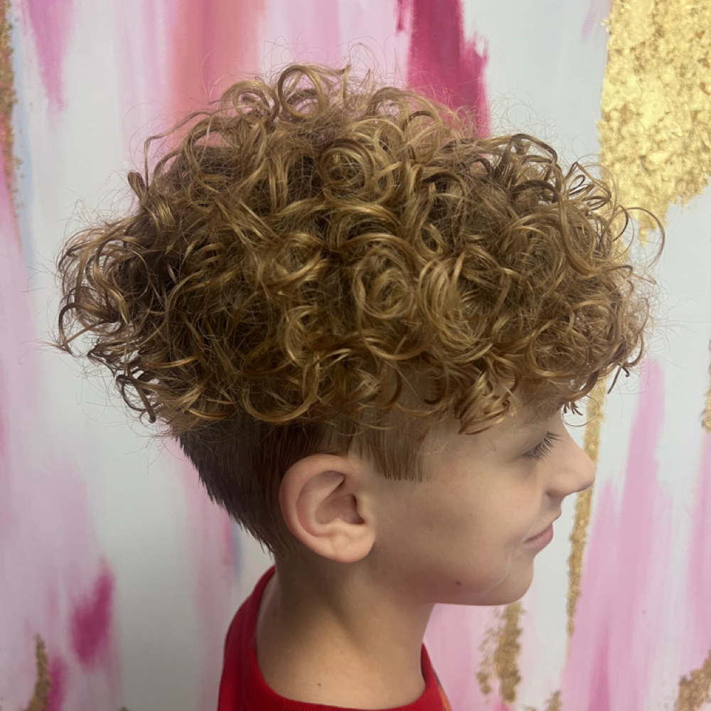 Perm at Glamorous Beauty By Alisha Woodson in Jonesboro, AR