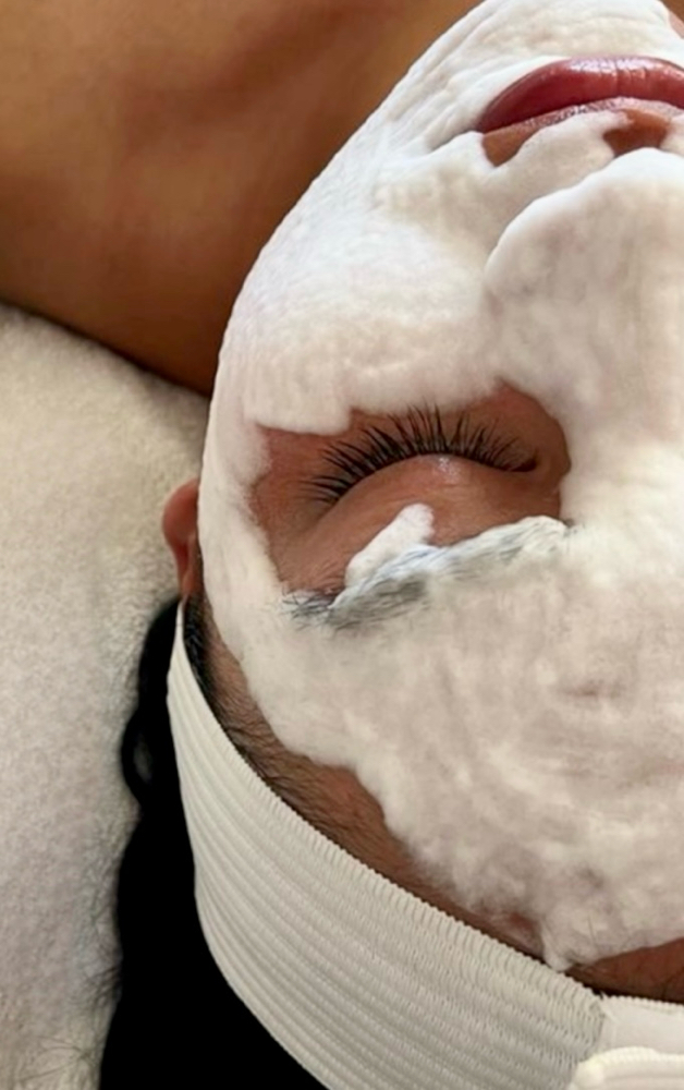 Oxygen facial