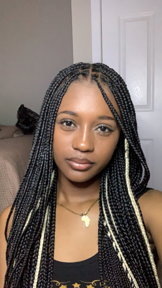 Small Knotless Midback Length