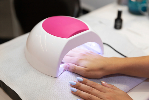 Gel manicure