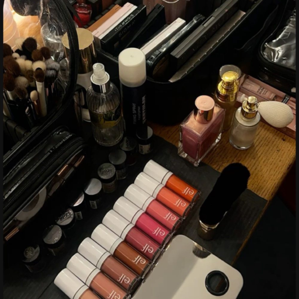 Private 1:1 Makeup Lesson at Lynesha De’She Artistry in Kansas City, MO