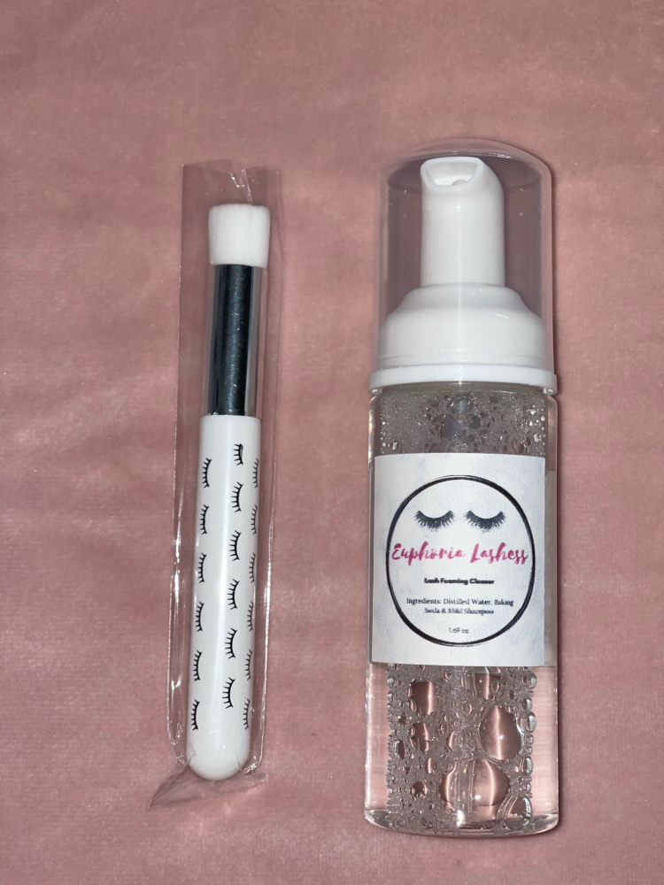 Lash Cleanser at Euphoria Lash & Co. in Fairfield, CA