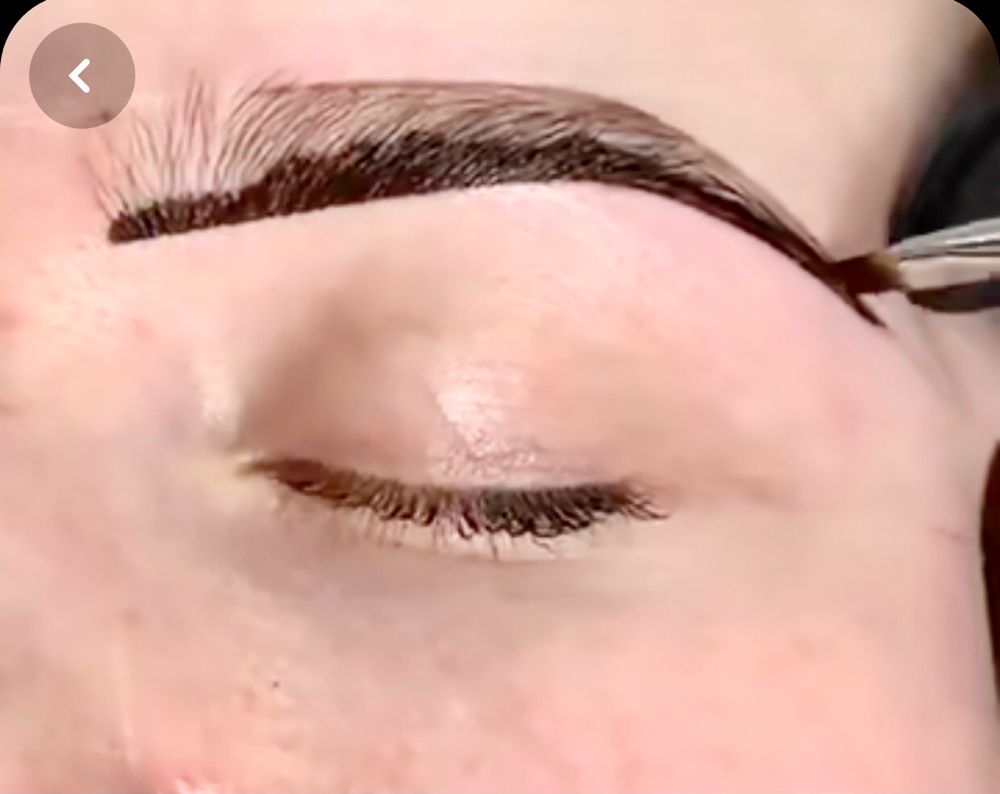Eyebrow Tinting
