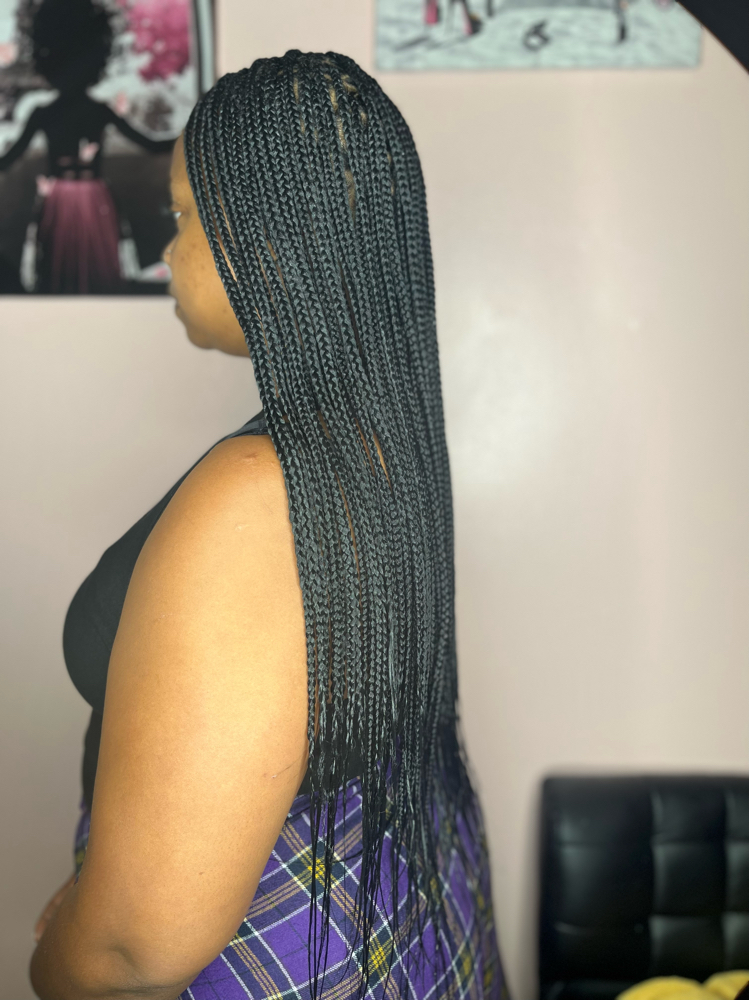 Smedium Knotless