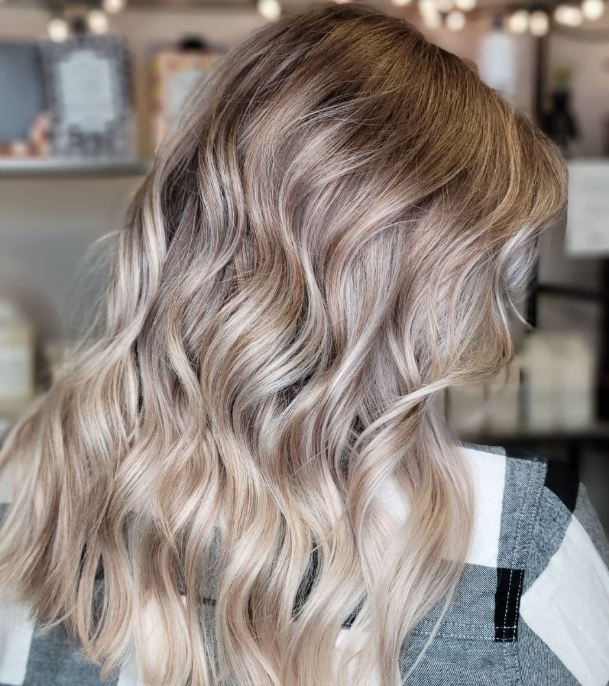 Partial Balayage Highlight