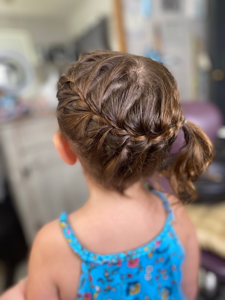 Hair Braiding at Pretty Parlor By Lyric in Humble, TX
