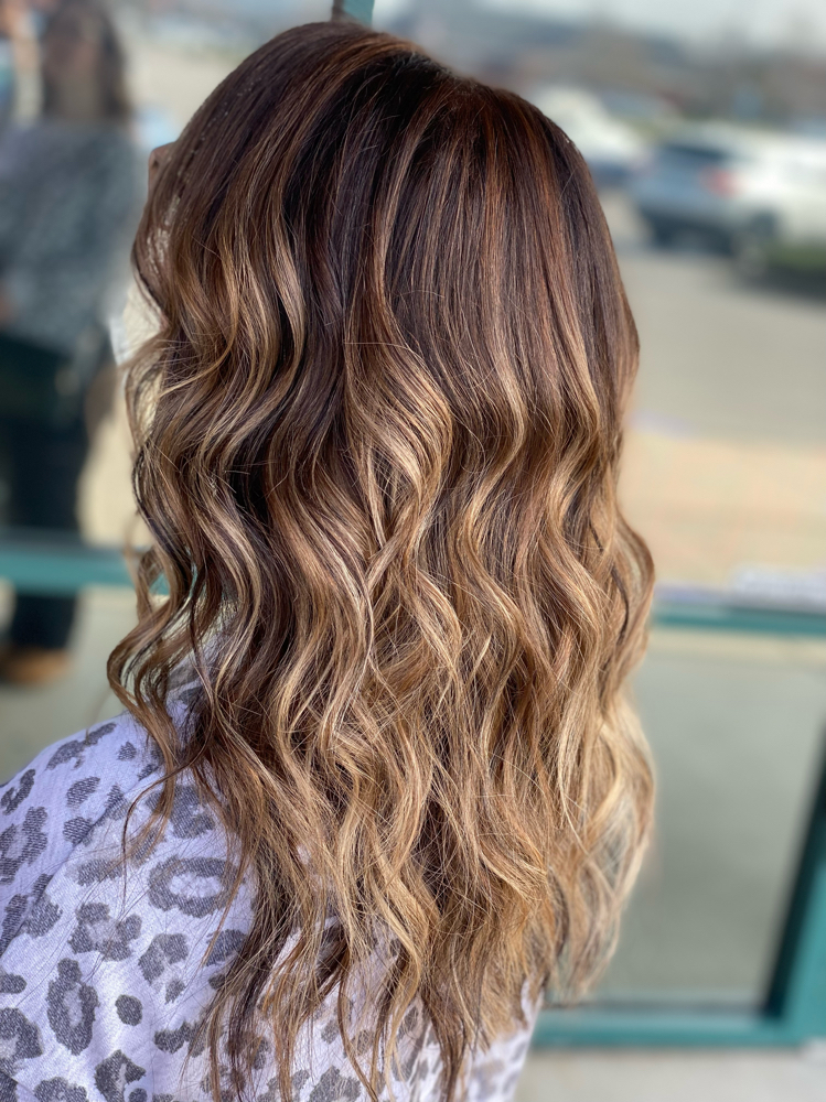 Shampoo/Blowout/Iron Style