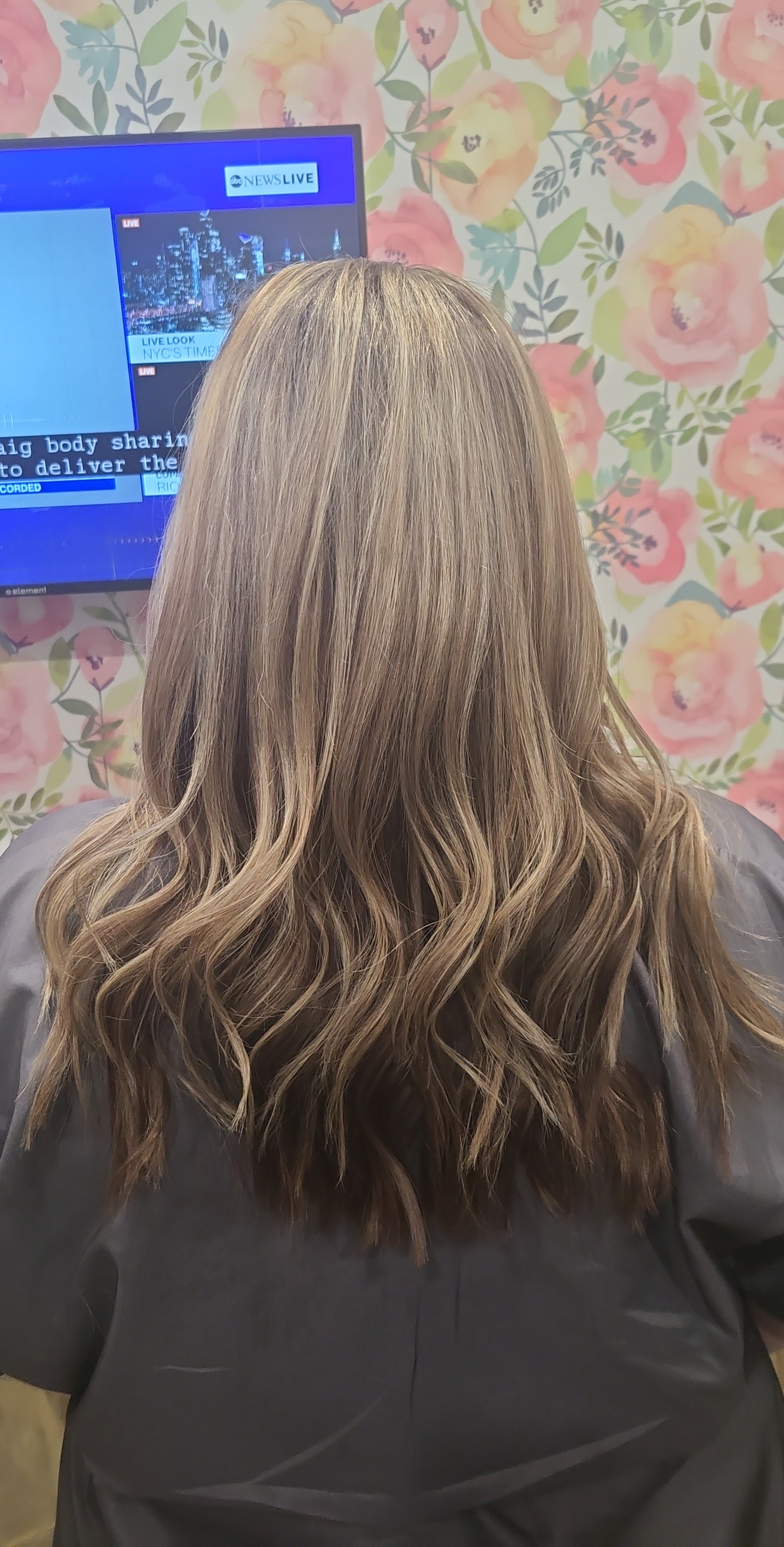 BASIC BLOW OUT WITH STYLE