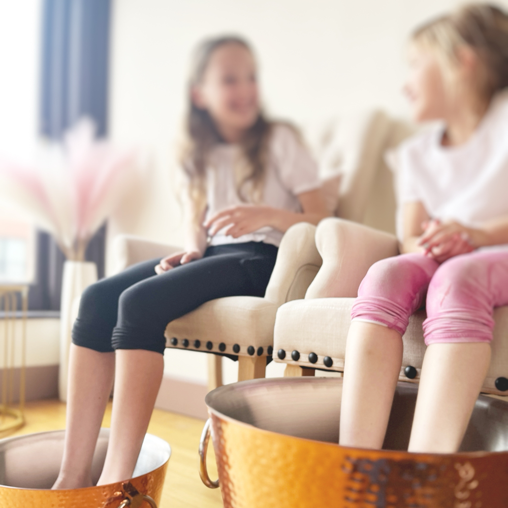 Single Service - Mini Pedicure