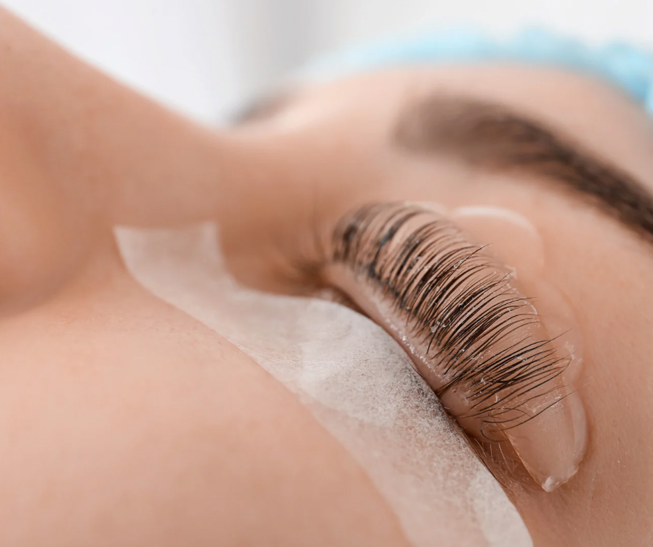 Lash Lift And Tint