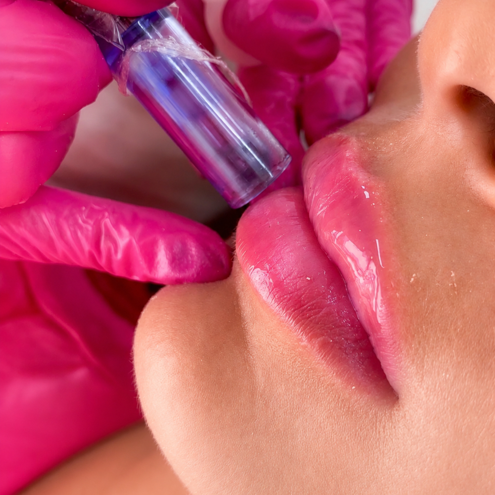 HYDRAGLOSS LIPS at DIVAS LIPS, LLC in Bethlehem, PA