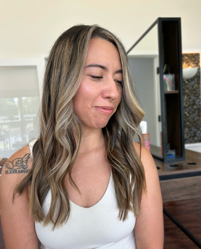 Signature Mini Blonding